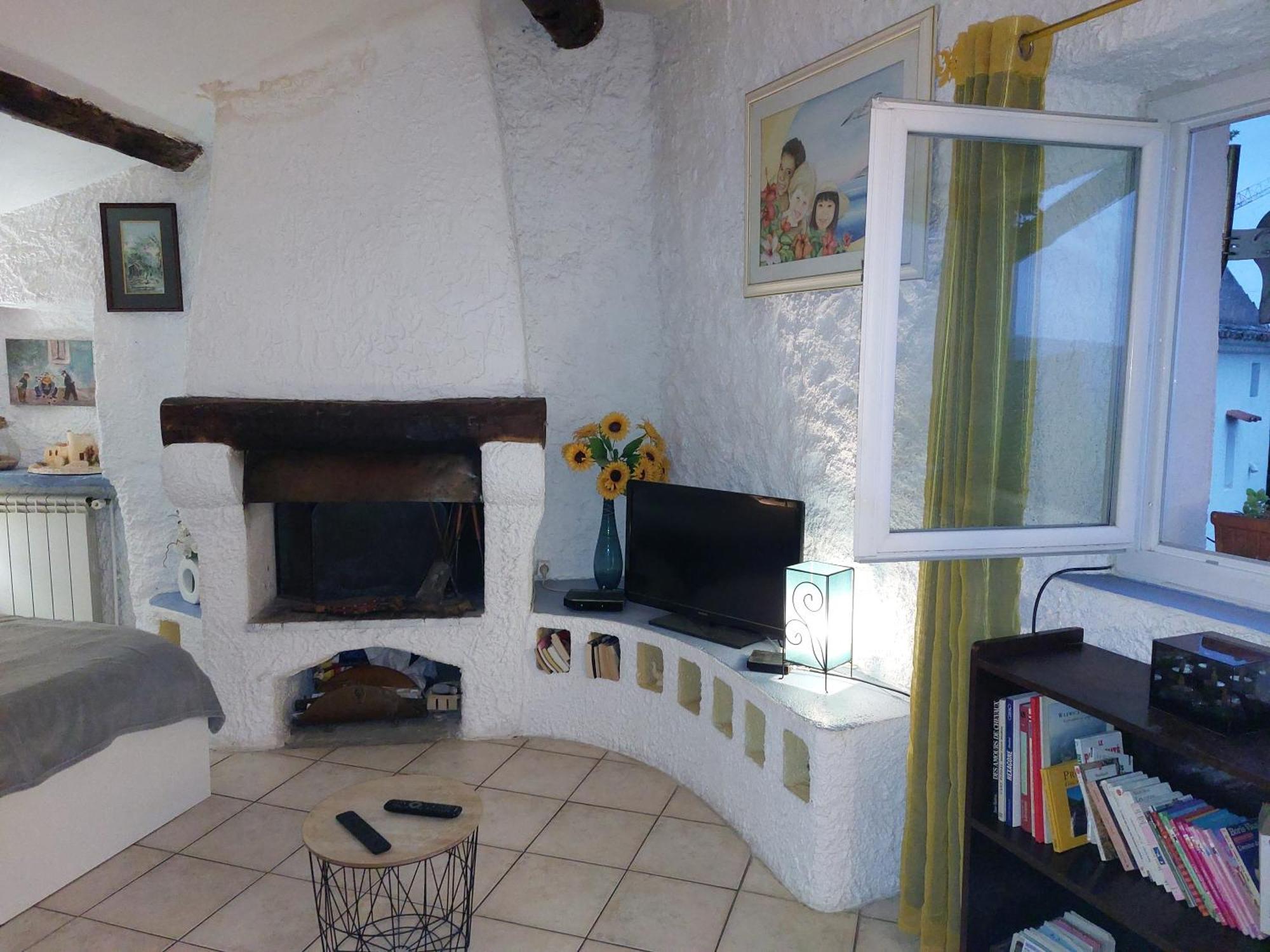 "Le Charme Provencal" - Studio 4 Couchages Classe 2 Etoiles - Axelle Loc'Appart ลอร์เกส ภายนอก รูปภาพ